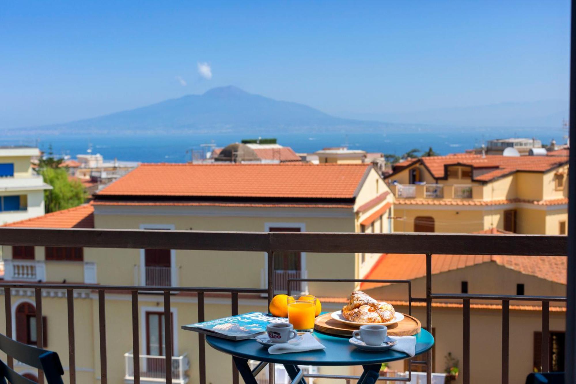 Hotel Lumar Luxury Sorrent Exterior foto